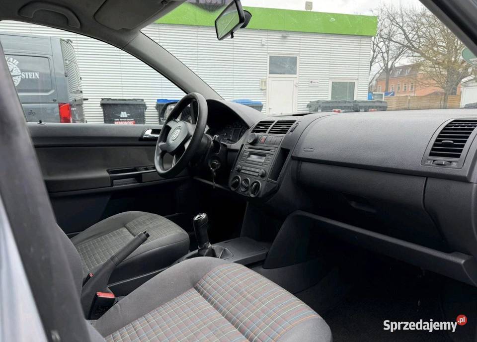 Volkswagen Polo 12 klima Samochody osobowe Jaroszyn