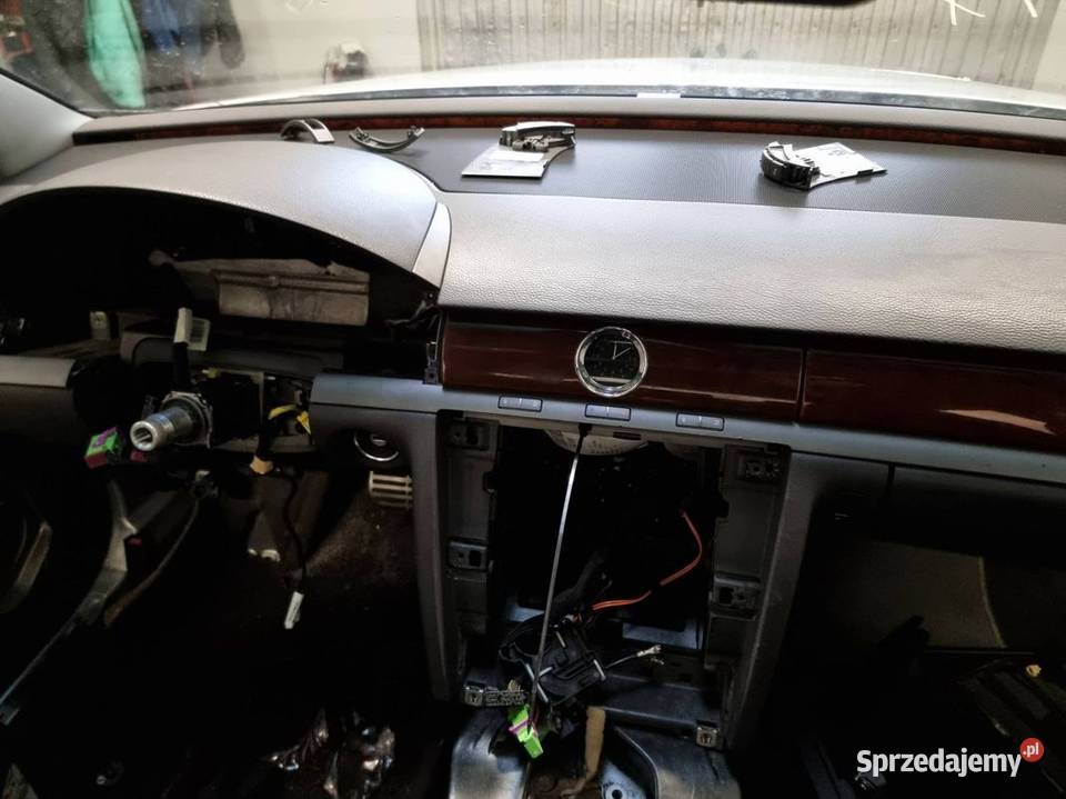 DESKA KOKPIT VOLKSWAGEN PHAETON osobowe Lipno
