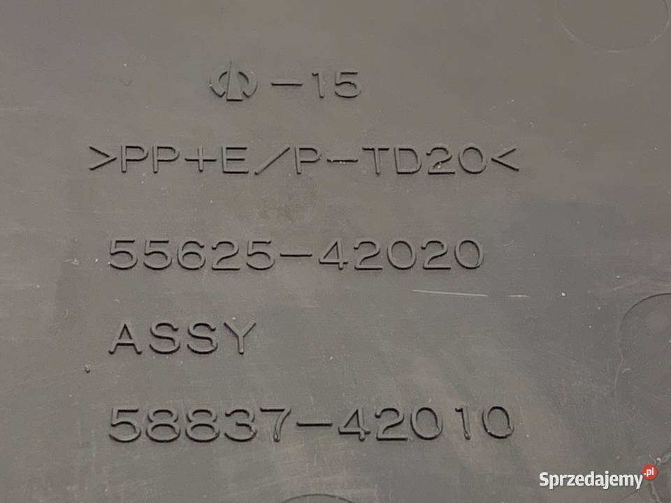 UCHWYT NA NAPOJE TOYOTA RAV 4 III 5562542020 sprzedam