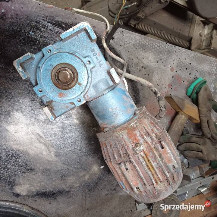 SWEDRIVE AB Motoreduktor 131 TF 50 055 kW 380 V sprzedam