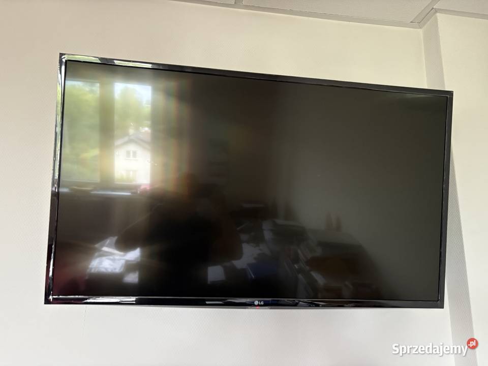 Syndyk sprzeda wyposazenie biura i ruchomości Warszawa