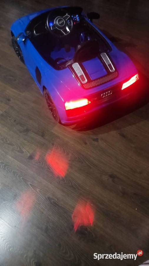 Samochód Audi R8 spyder Swarzędz