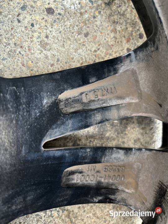 Felgi aluminiowe R17 Toyota CHR Józefów sprzedam