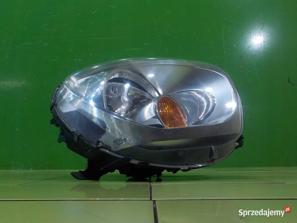 MINI COOPER COUNTRYMAN 16 D 12r 5D lampa prawa osobowe mazowieckie Suków