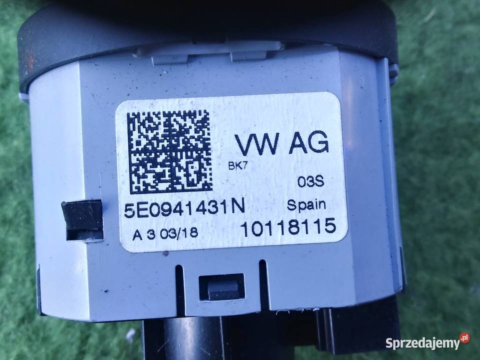 SKODA RAPID przełącznik świateł 5E0941431N osobowe