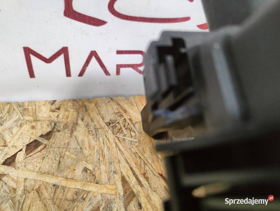 Skrzynka Bezpieczników Chrysler 300C 0510 57 Pleszew