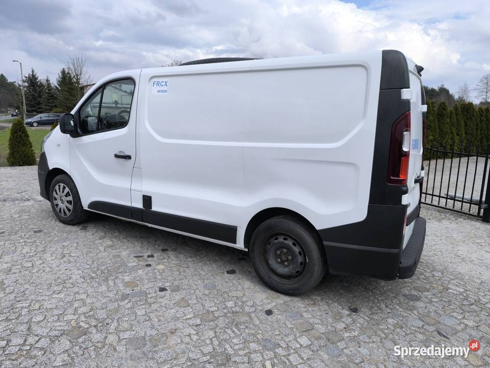 Nissan nv 300 chłodnia nieuszkodzony Inowrocław