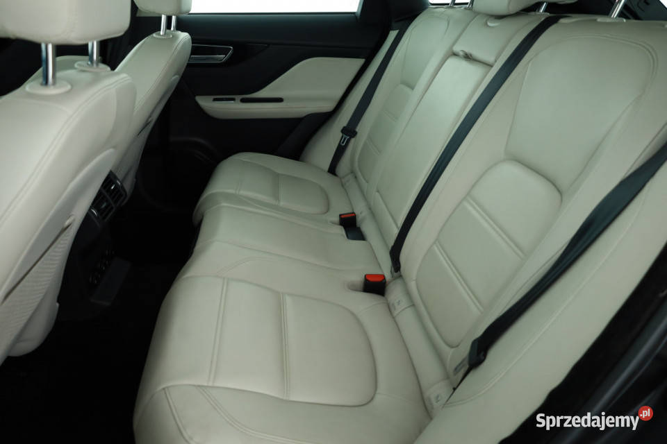 Jaguar FPace 25d AWD nawigacja F-Pace Piaseczno