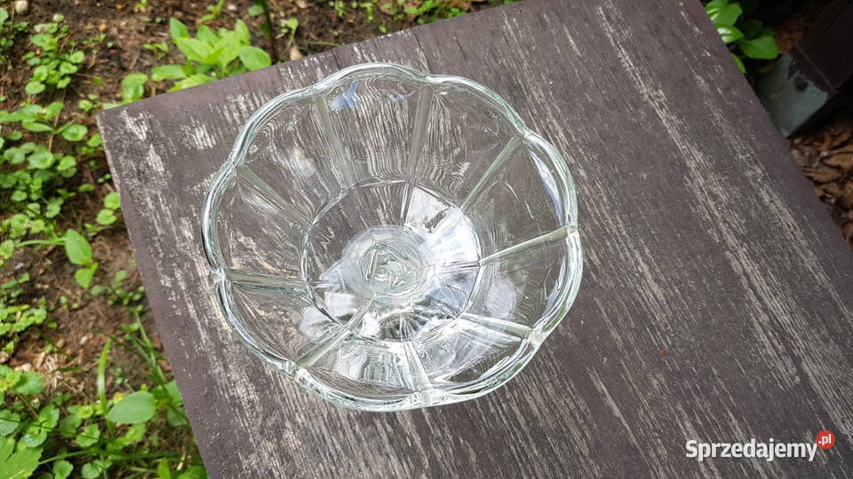 Szklana cukiernica pucharek prl Myszków