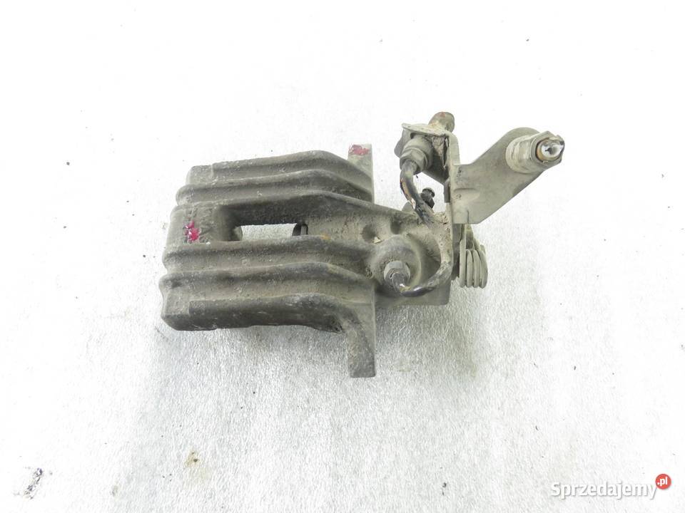 ZACISK PRAWY TYŁ SKODA OCTAVIA II 19 TDI osobowe Zaciski i jarzma