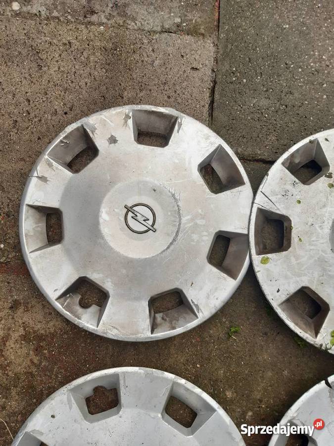 Opel komplet kołpaków R15 Opel Ksawerów