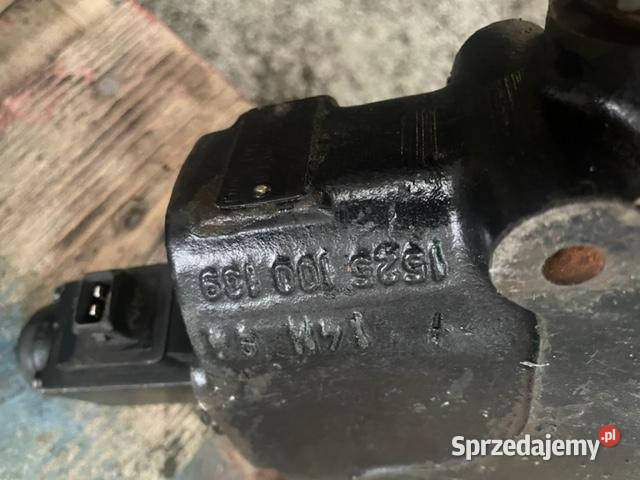 Rozdzielacz podnośnika bosch zetor 10413902 wielkopolskie Jastrzębniki