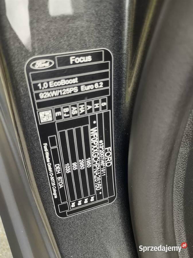 Ford Focus Titanium X 10 EcoBoost 125 Rok produkcji 2022 Łódź