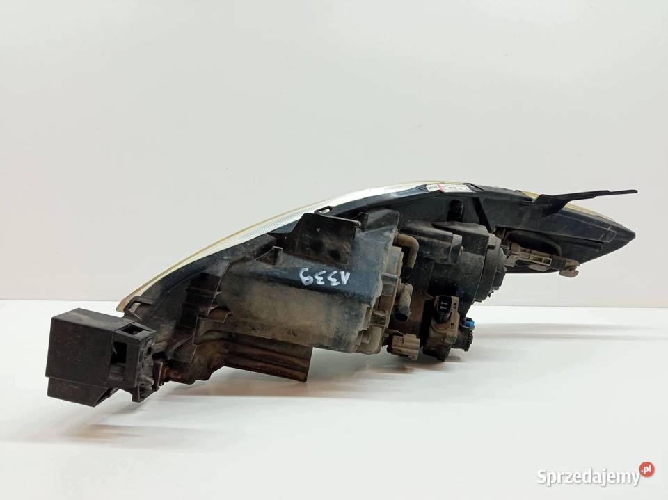 LAMPA PRZÓD PRAWA EU Mazda 5 I 20052010