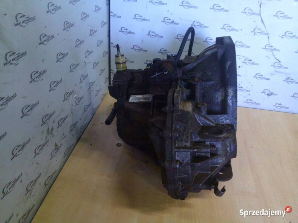 TRAFIC VIVARO PRIMASTAR 20 DCI M9R780 EURO4 09r Kielce