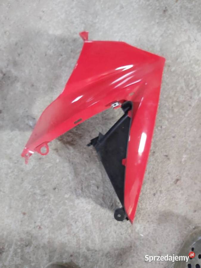 Suzuki gsxr 1000 owiewka czacha boczek Stan Elementy nadwozia Chojnice sprzedam