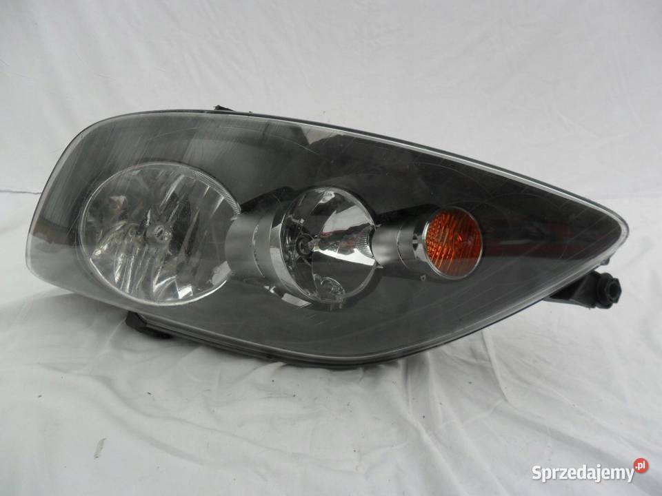 Renault Master III 2010 reflektor lewy przedni Nowy Tomyśl