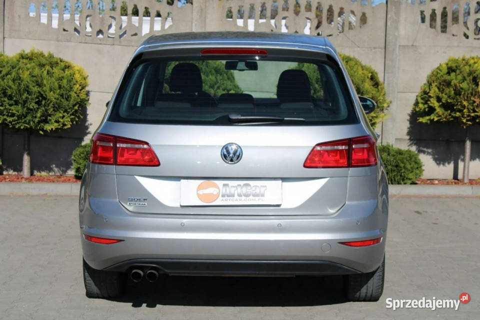 Volkswagen Golf Sportsvan 14 benzyna 125 2015 benzyna Zambrów sprzedam