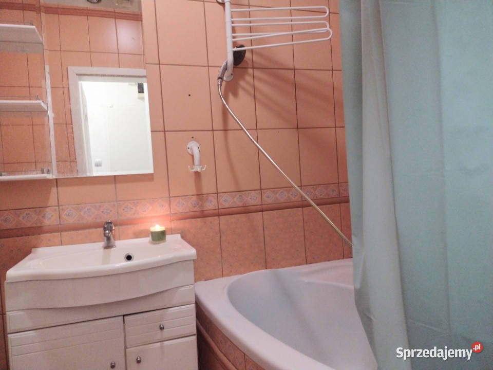 Kwadratowy pokój 2 min spacerem do metra Bemowo Warszawa