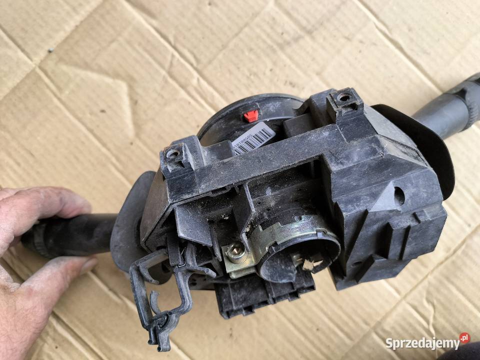 PRZEŁĄCZNIK ZESPOLONY PAJĄK Alfa Romeo 147 lubelskie Kamień-Kolonia