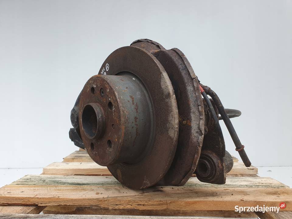 Mercedes W126 SEC 56 LEWY TYLNY WAHACZ Piasta Rudka