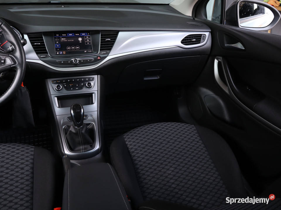 Opel Astra 12 Turbo dolnośląskie Bielany Wrocławskie