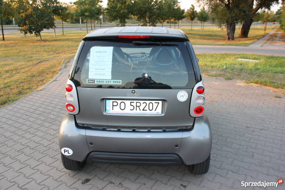 Smart ForTwo mały ekonomiczny samochód do miasta Poznań