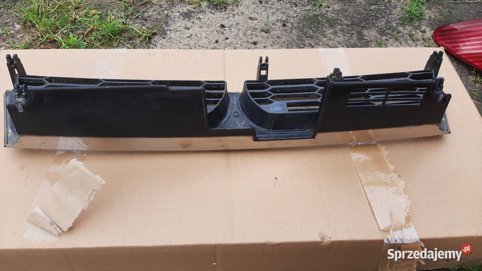 gril atrapa chłodnicy Mitsubishi Galant 8 VIII osobowe Motoryzacja