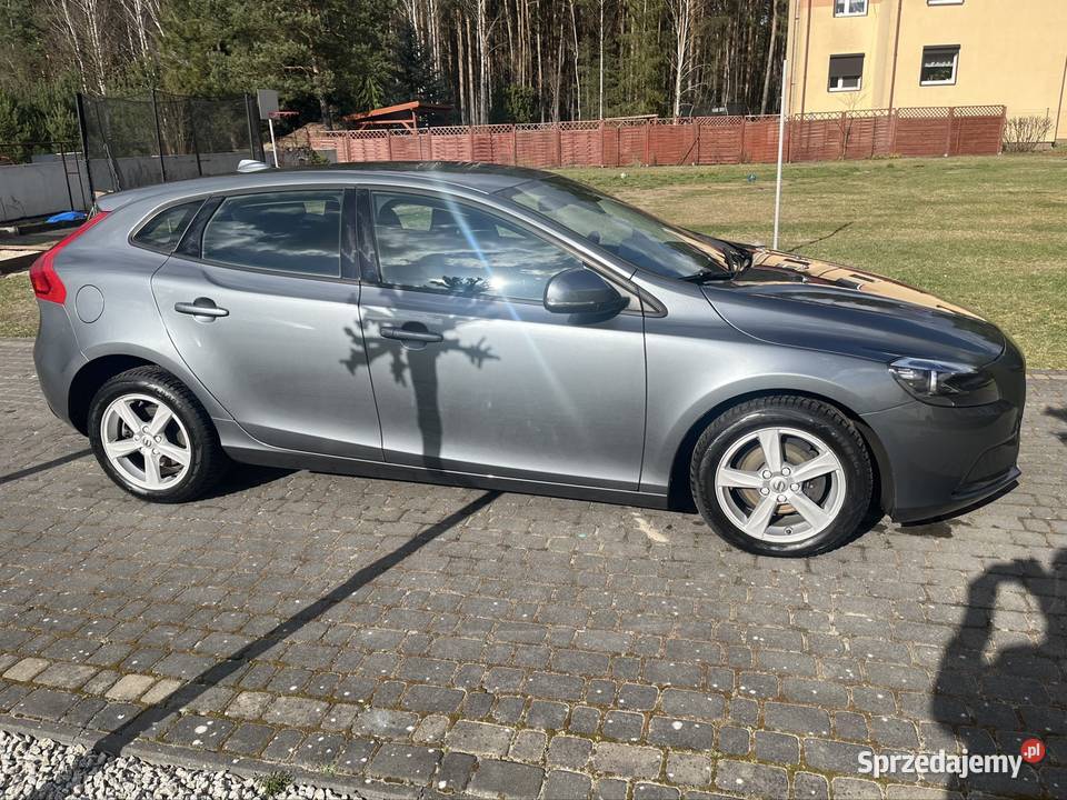 Volvo V40 II 2018 20 D2 120 elektryczne lusterka sprzedam