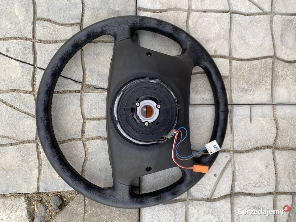 Kierownica czteroramienna BMW e36 z taśmą podkarpackie Bircza