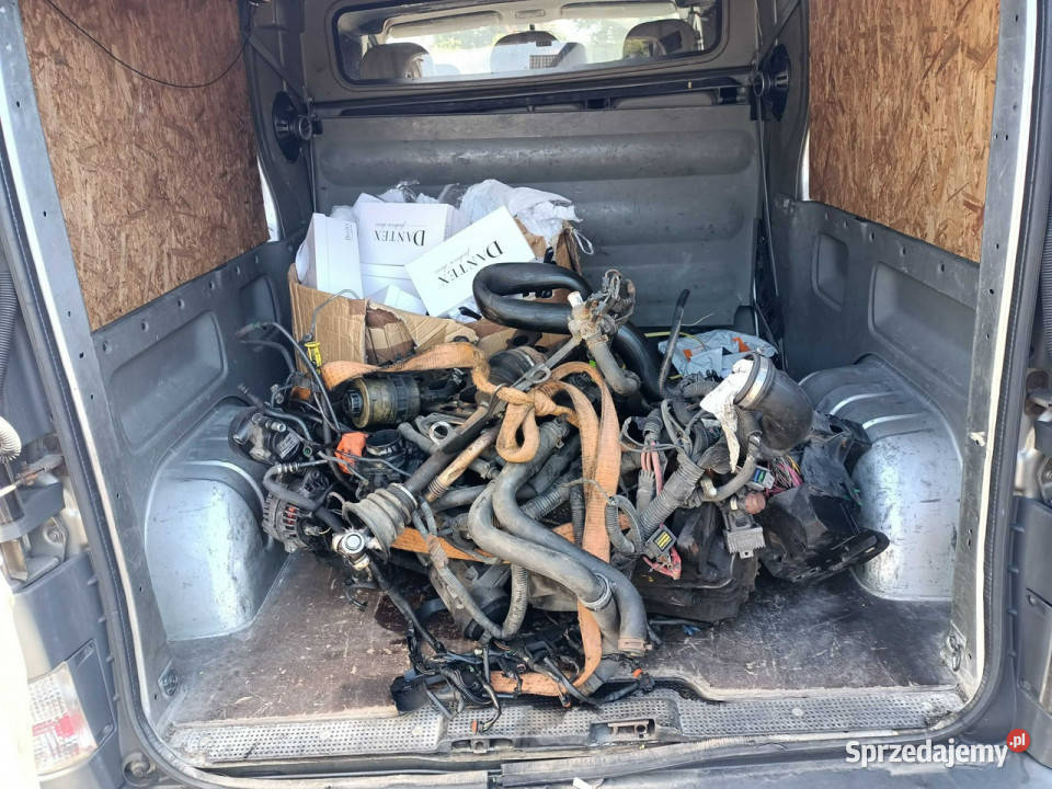 Renault Trafic Renault Trafic 25DCI 135 06r 6OS małopolskie Tarnów