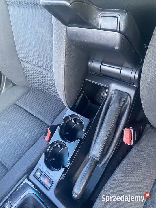 Podłokietnik z tunelem BMW e46 Pozostałe Biała Podlaska