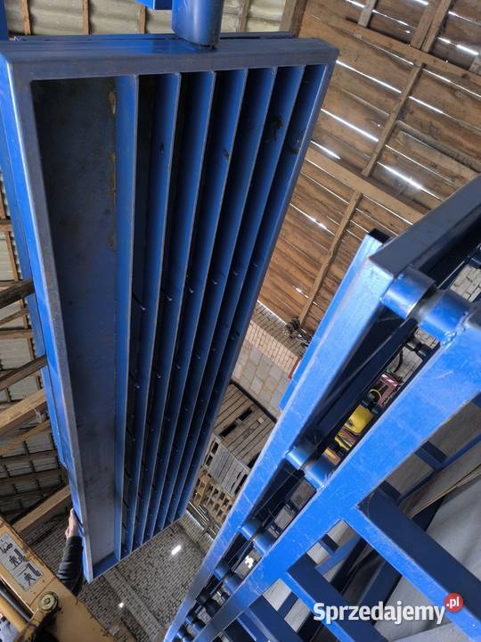 Stół wibracyjny do słupów sadowniczych Produkcja Klimontów sprzedam