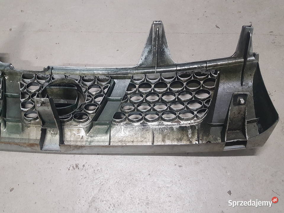 NISSAN NAVARA D22 2001 2002 2003 ATRAPA GRILL Turek sprzedam