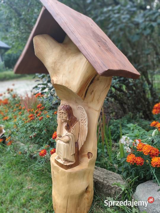 Drewniana kapliczka ogrodowa mazowieckie