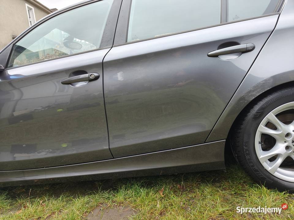 Bmw e87 drzwi przednie lewe w kolor sparkling