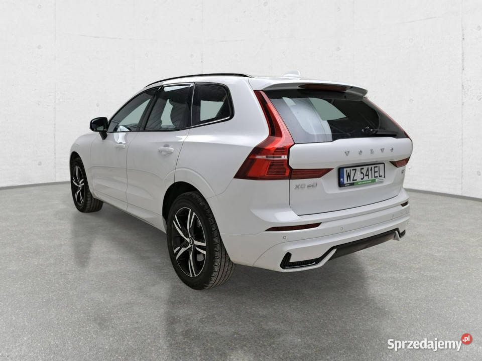 Volvo XC 60 II 2017 Rok produkcji 2021 Komorniki sprzedam