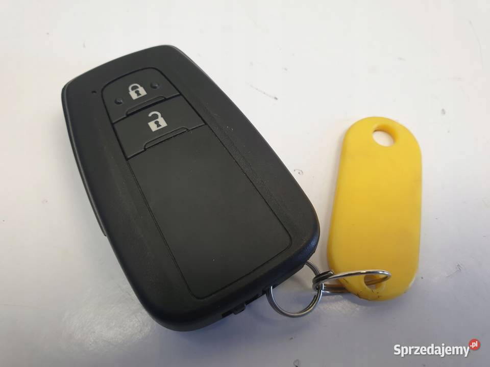 Toyota Corolla E21 KLUCZYK pilot MR15381 Pozostałe Chełm