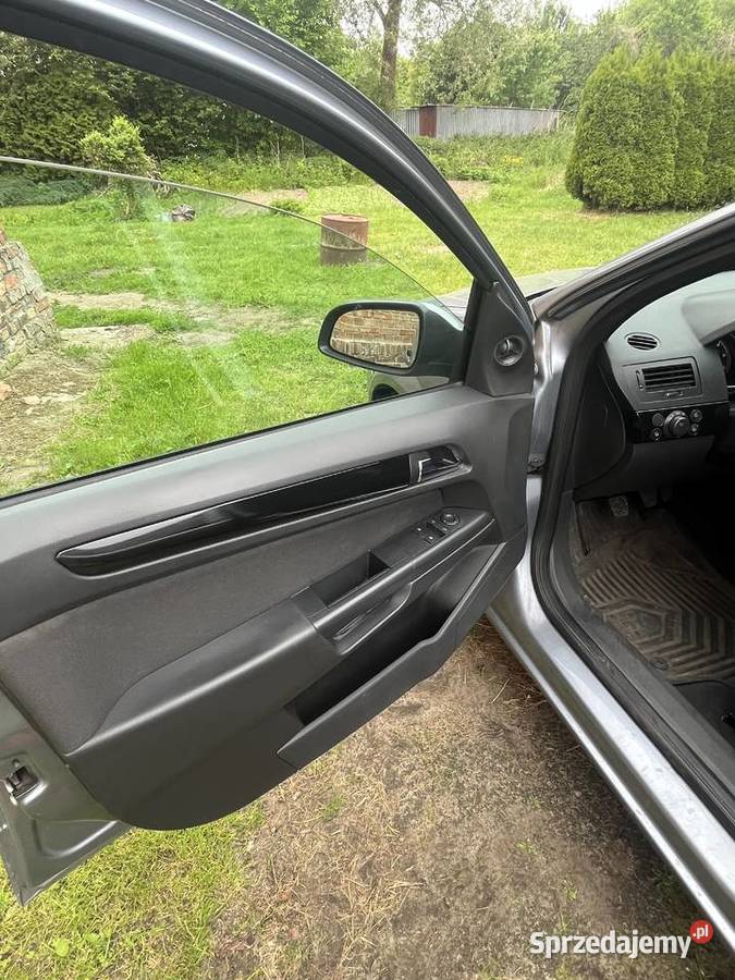 Opel Astra h 17cdti