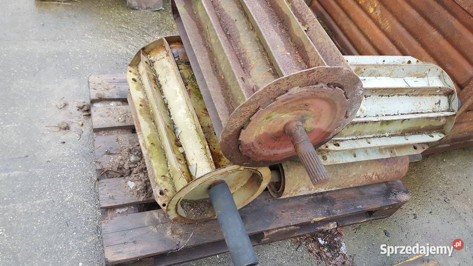 Fortschritt E281 walec gniotący wał gniotownik