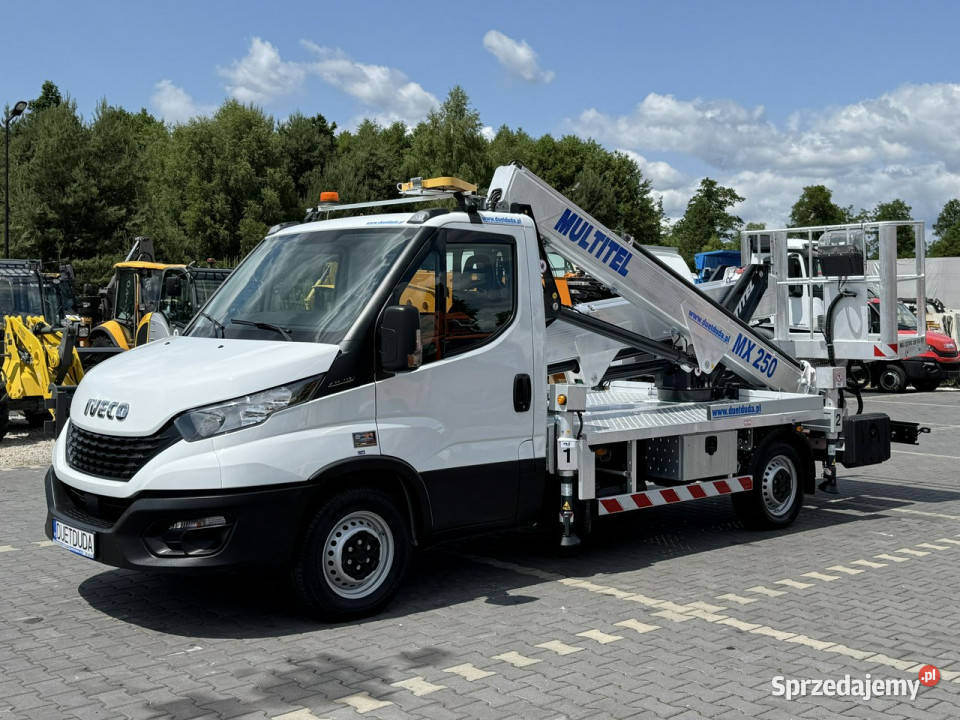 Iveco Daily 35S14 Koszowy Zwyżka Mx210 UDT Mx nieuszkodzony świętokrzyskie Widełki