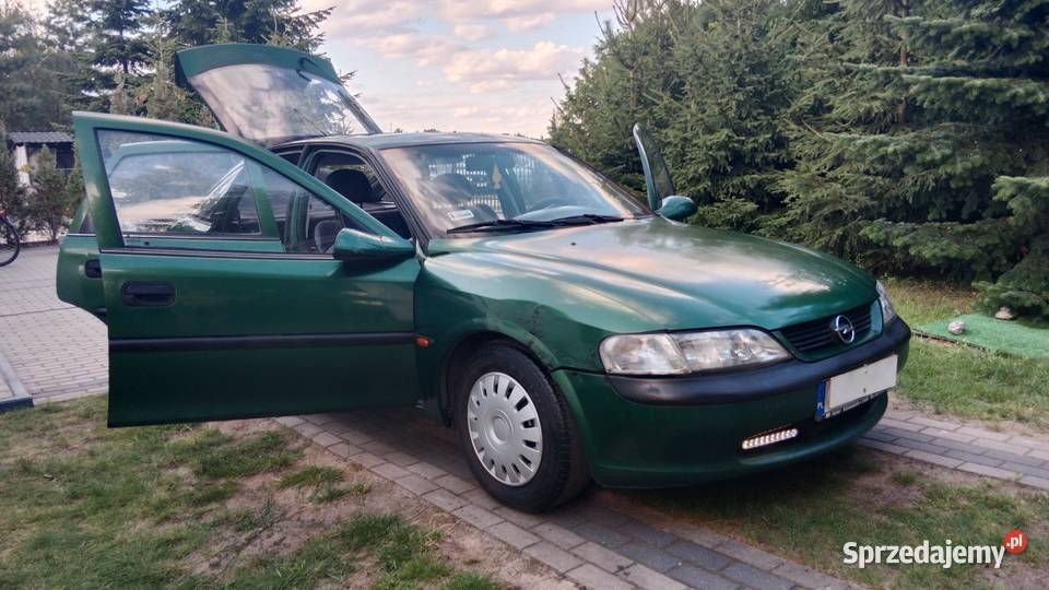 Opel Vectra 1.6 100km benzyna +Światła do jazdy dziennej  LED! !