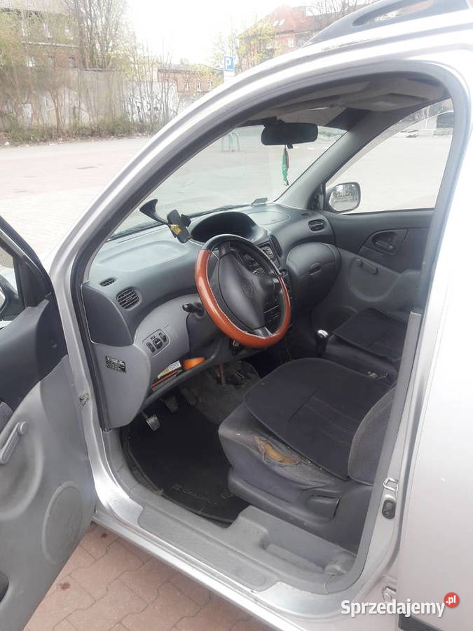 Toyota verso sprzedam zamienie