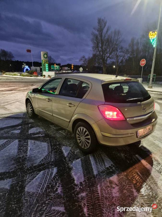 Opel Astra h 17 cdti