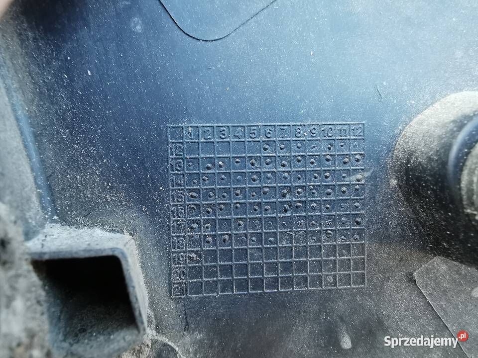 Listwa błotnika tył lewa dacia Sandero 2 stepway Sieraków sprzedam