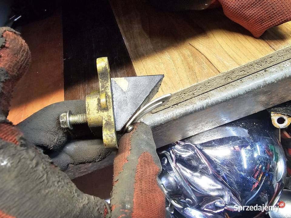 Suzuki LT 80 membrana zawór membranowy listki Jelenia Góra sprzedam