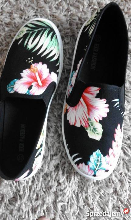 Trampki slip on kwiaty Włocławek