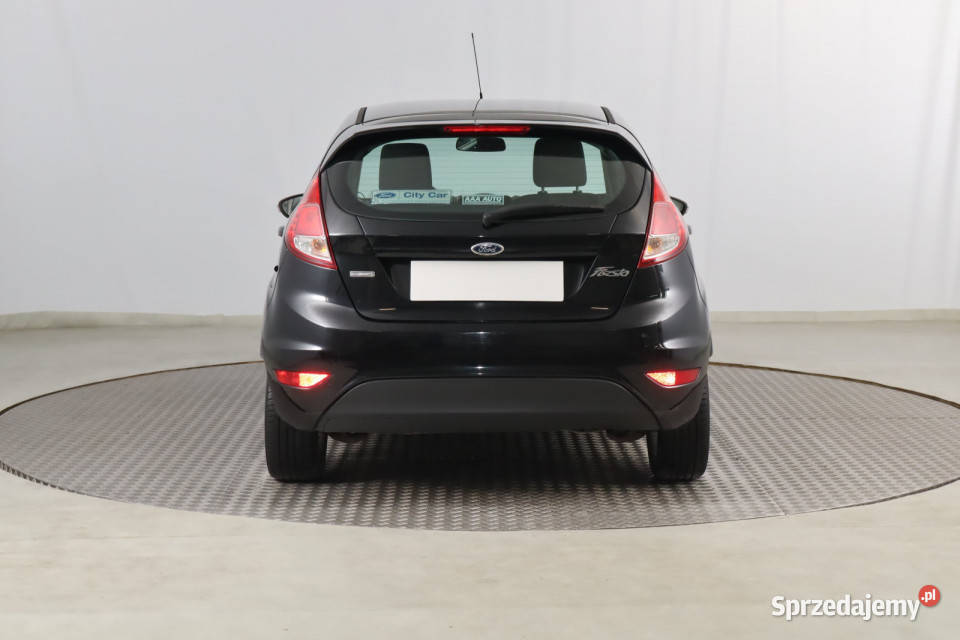 Ford Fiesta 10 i nieuszkodzony