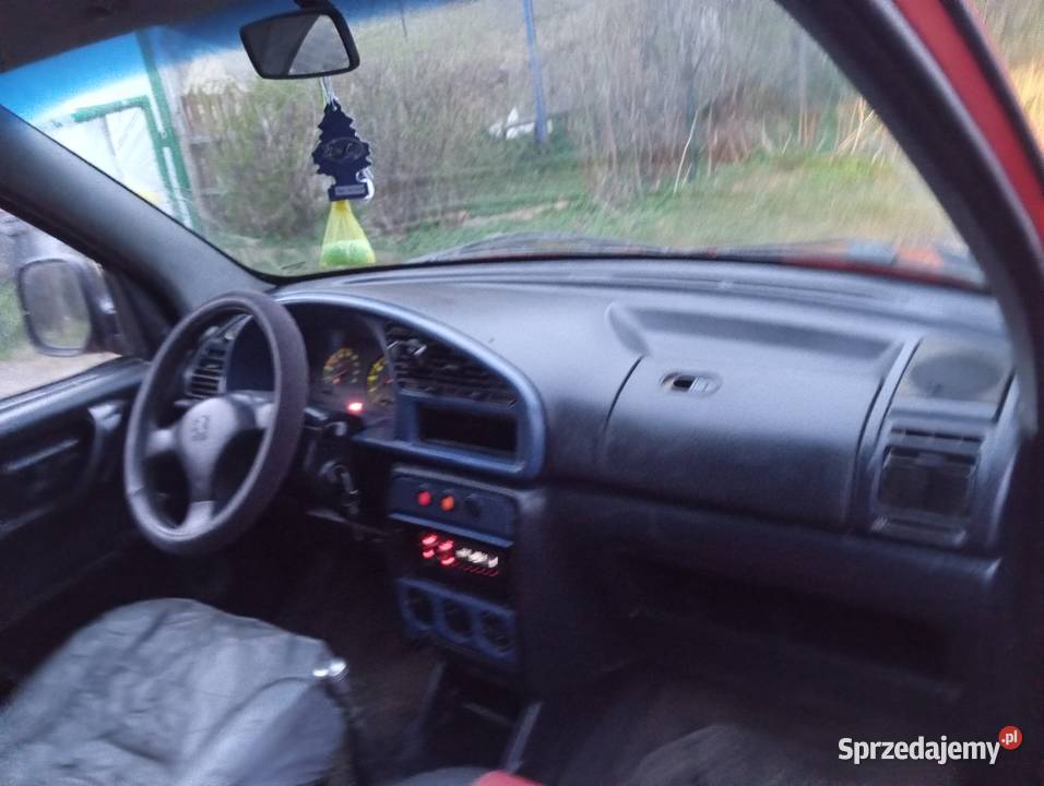 Peugeot Partner 19d Hak Wałbrzych