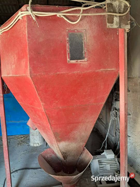 Mieszalnik pasz Gutanów